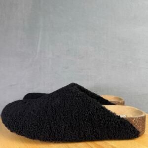 Steve Madden Vesa Black Faux Shearling Slip-On Clog Women’s Size 8M US